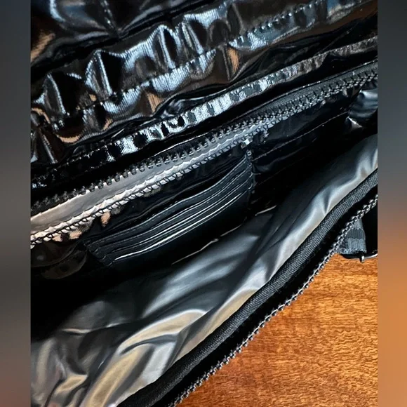 Think Royln The Trinity Handbag Black Patent Crossbody Quilted Detachable Strap - Picture 8 of 8